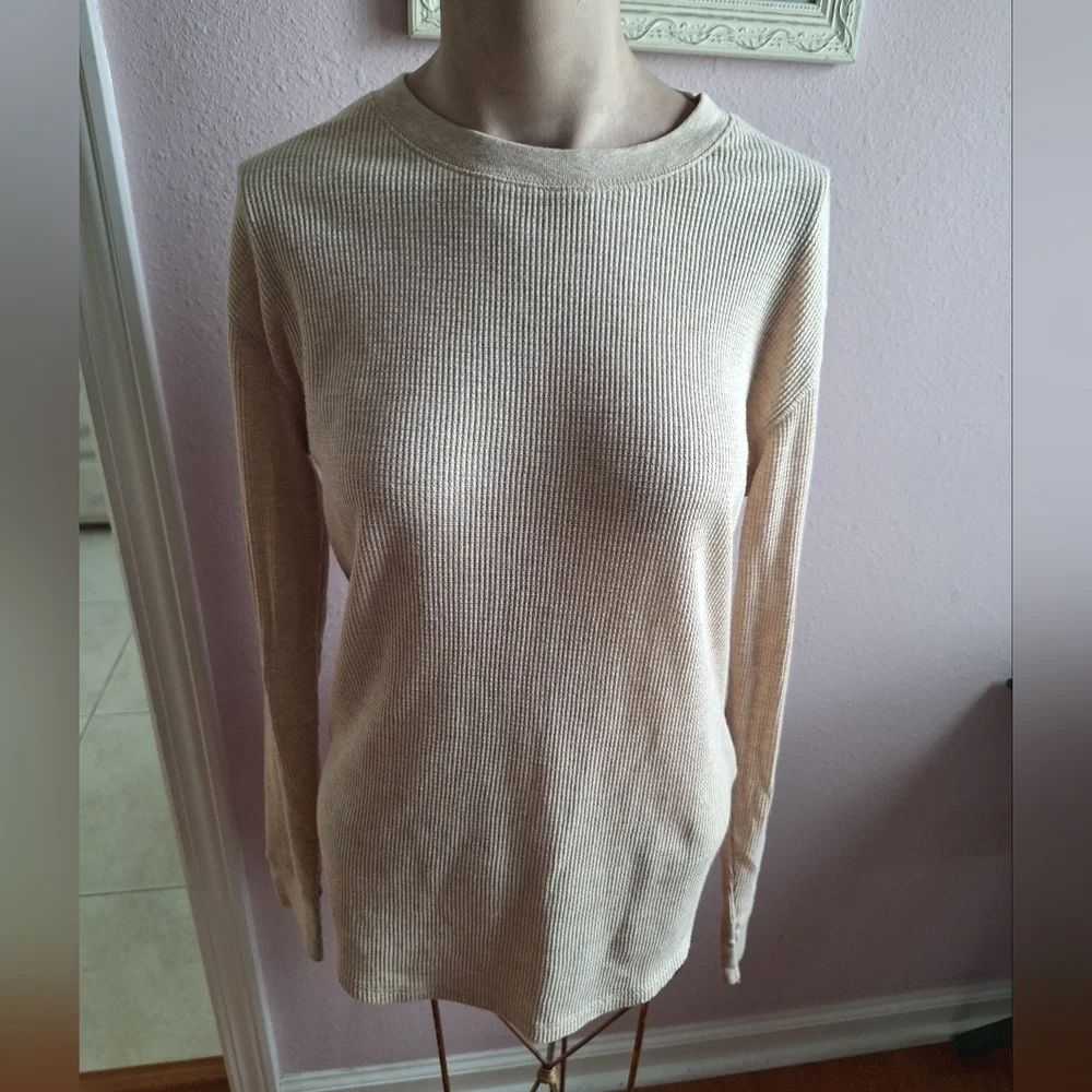 Time and Tru  long sleeve Waffle top